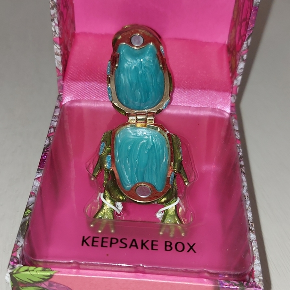 Betsey Johnson PRINCESS FROG KEEPSAKE TRINKET - Picture 9 of 11